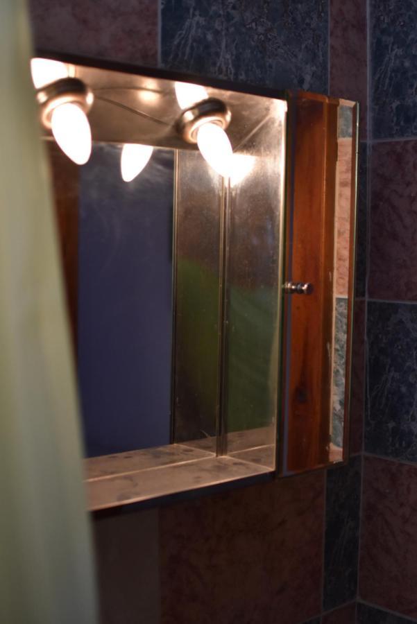 Private Apartment At Guest House Hektor & Aferdita Wlora Zewnętrze zdjęcie